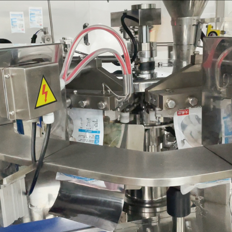 Food Grade Automatische Vacuüm Diepvries Voedsel Zak Verpakkingsmachine Garnalen Inktvis Ringen Zak Multihead Weegmachine Vul- en Verpakkingsmachine